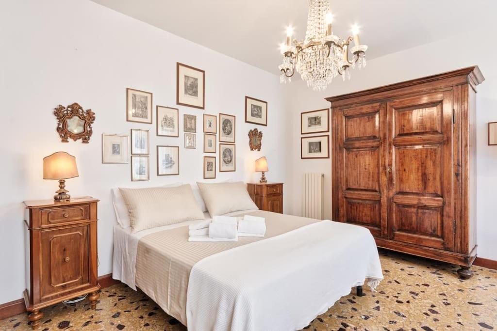 Apartamento San Marco Bell Tower House Venecia Exterior foto